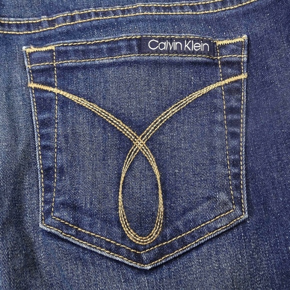 C K Flare FitStretch Dark Denim Jeans Women Sz29/8 - Picture 3 of 5